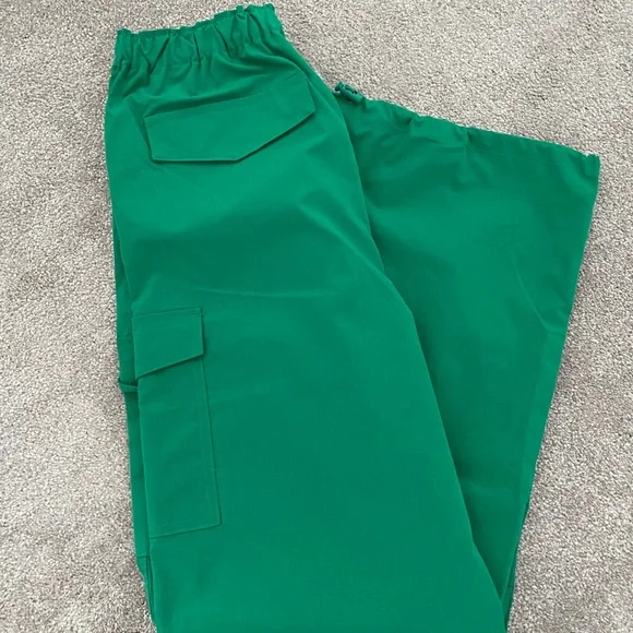 Love Tree Green Parachute Pants - Picture 2 of 6